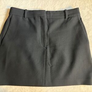 Aritzia Babaton skirt